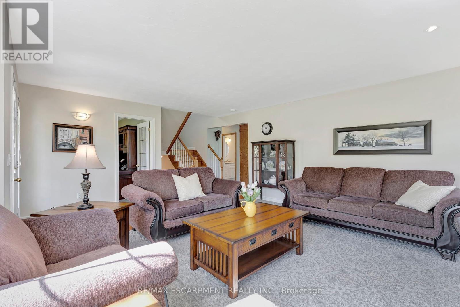 533 Marshall Road, Haldimand, Ontario  N1A 2W8 - Photo 9 - X12121364