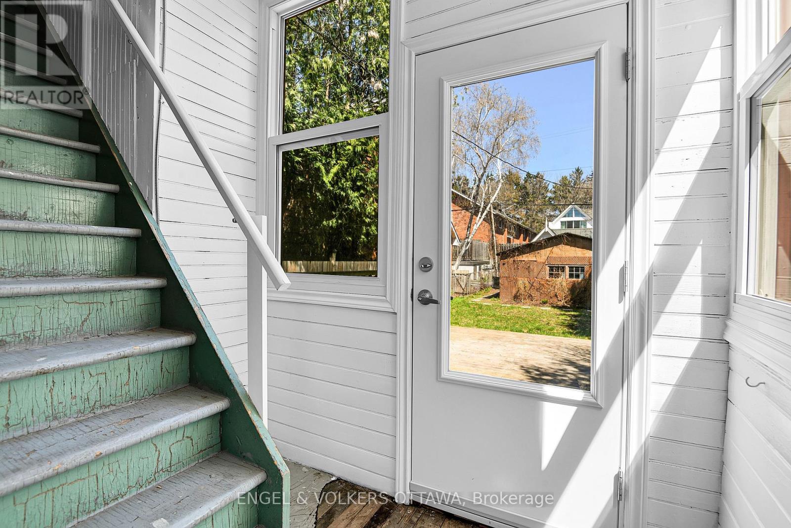 1 - 160 Crichton Street, Ottawa, Ontario  K1M 1W2 - Photo 11 - X12121395