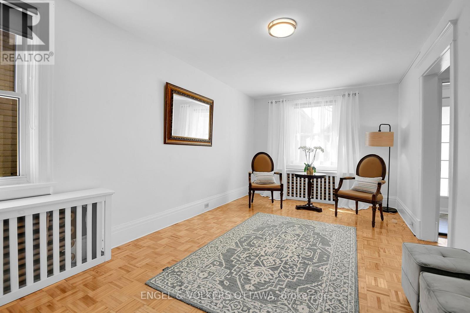 1 - 160 Crichton Street, Ottawa, Ontario  K1M 1W2 - Photo 4 - X12121395