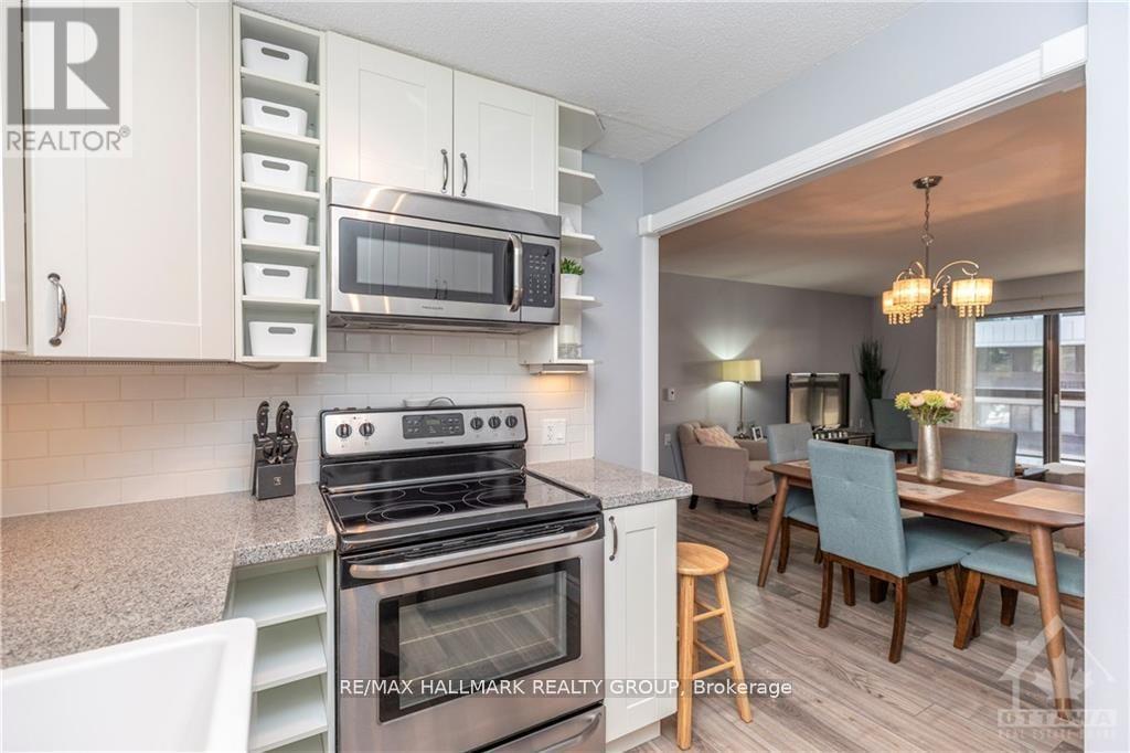 205 - 475 Laurier Avenue W, Ottawa, Ontario  K1R 7X1 - Photo 12 - X12121408