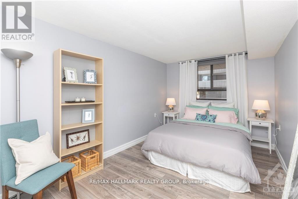 205 - 475 Laurier Avenue W, Ottawa, Ontario  K1R 7X1 - Photo 14 - X12121408
