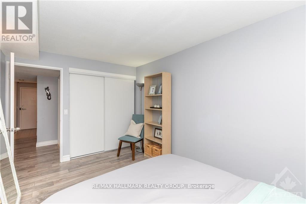 205 - 475 Laurier Avenue W, Ottawa, Ontario  K1R 7X1 - Photo 15 - X12121408