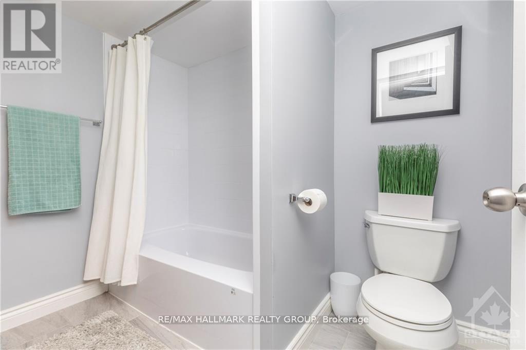 205 - 475 Laurier Avenue W, Ottawa, Ontario  K1R 7X1 - Photo 16 - X12121408