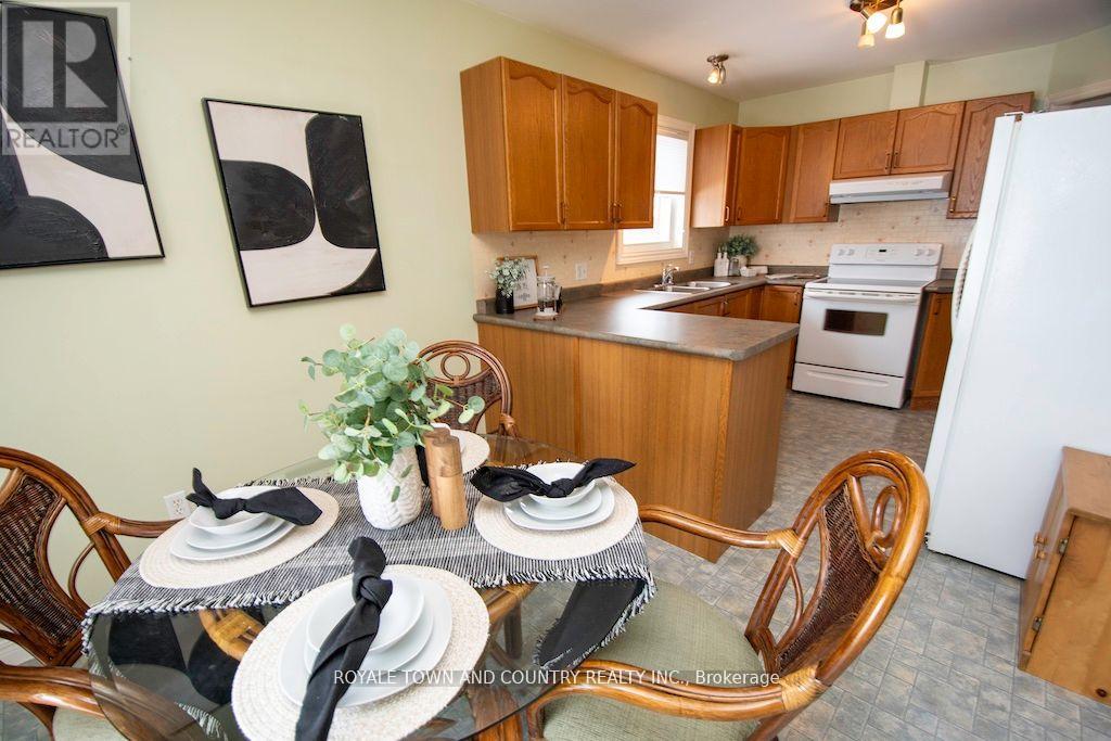 7 Midland Drive, Kawartha Lakes, Ontario  K9V 6B9 - Photo 11 - X12072890