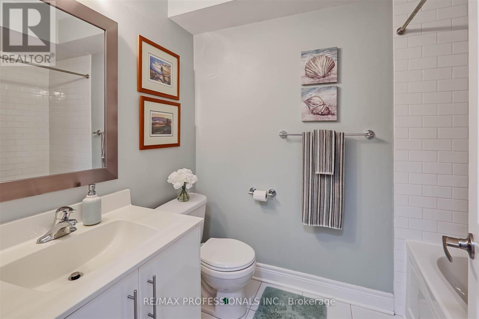 1854 Burnhamthorpe Road, Mississauga, Ontario  L4X 2S5 - Photo 40 - W12069994