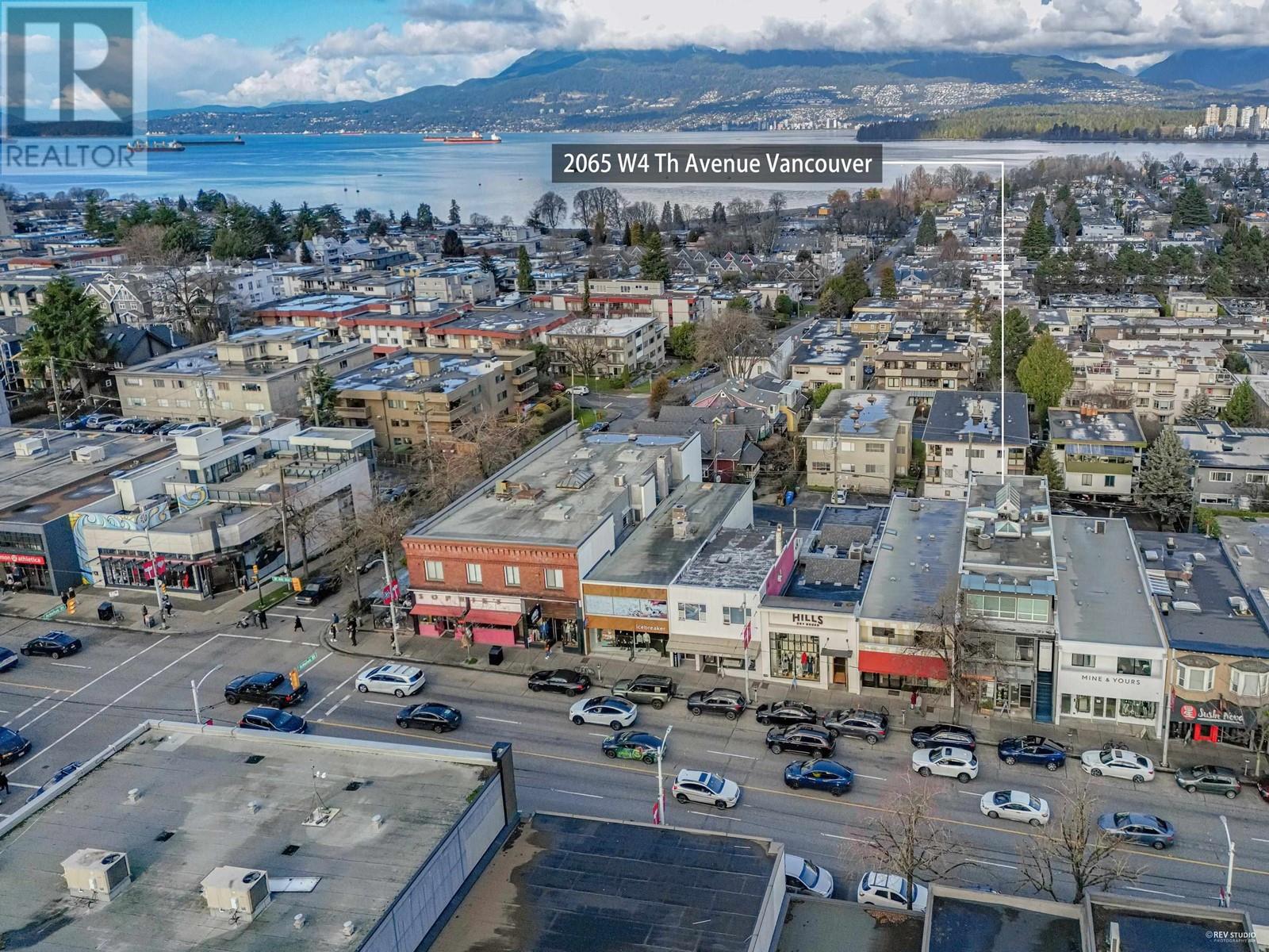 Ph 2065 W 4th Avenue, Vancouver, British Columbia  V6J 1N3 - Photo 1 - R2997652