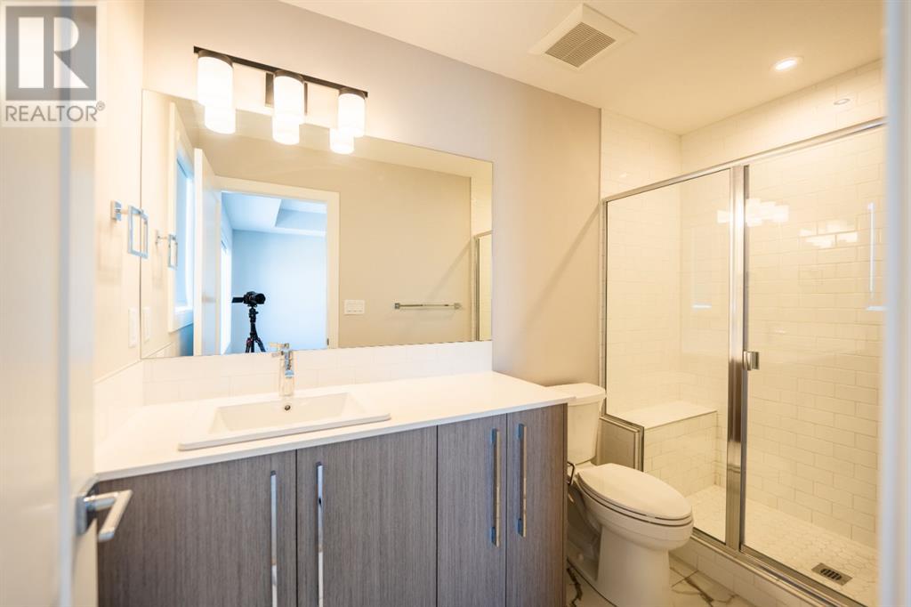 150 Chelsea Mews, Chestermere, Alberta  T1X 2T1 - Photo 33 - A2217335