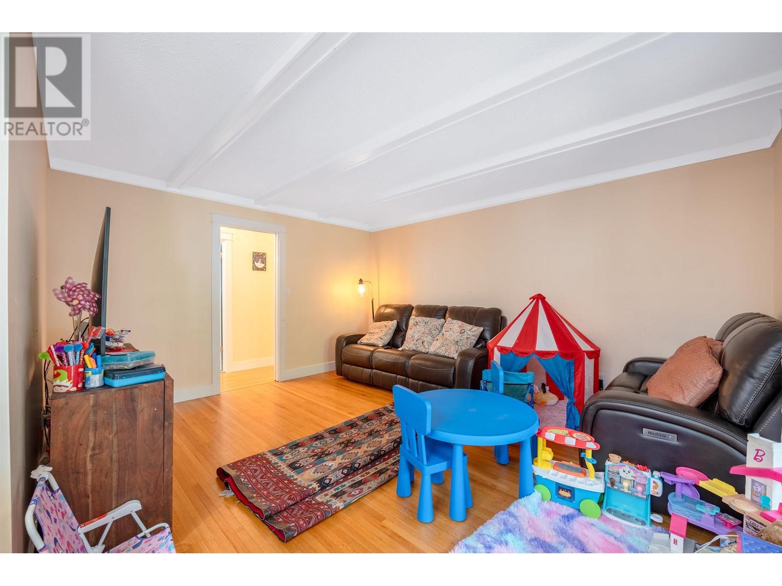 5535 Huckleberry Lane, North Vancouver, British Columbia  V7R 4N9 - Photo 12 - R2997661