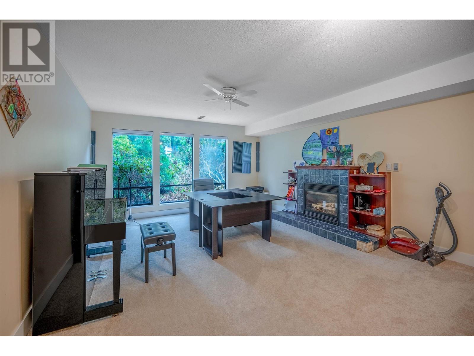 5535 Huckleberry Lane, North Vancouver, British Columbia  V7R 4N9 - Photo 25 - R2997661