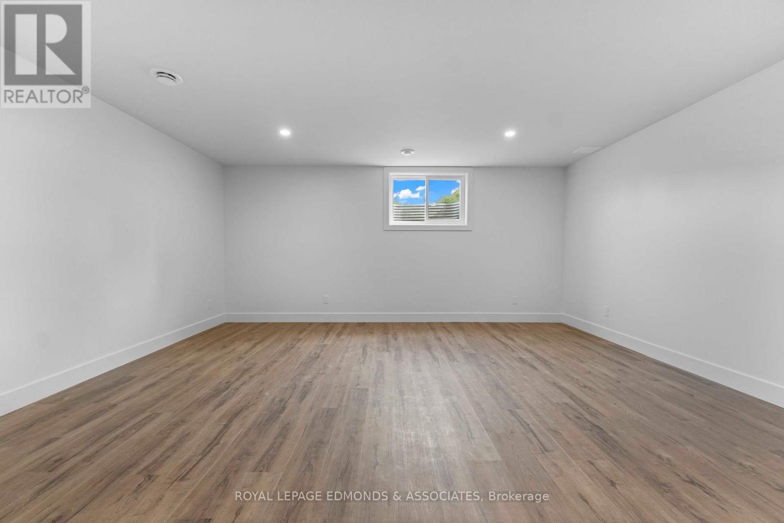 7 Mapleview Court, Whitewater Region, Ontario  K0J 1C0 - Photo 28 - X11912206