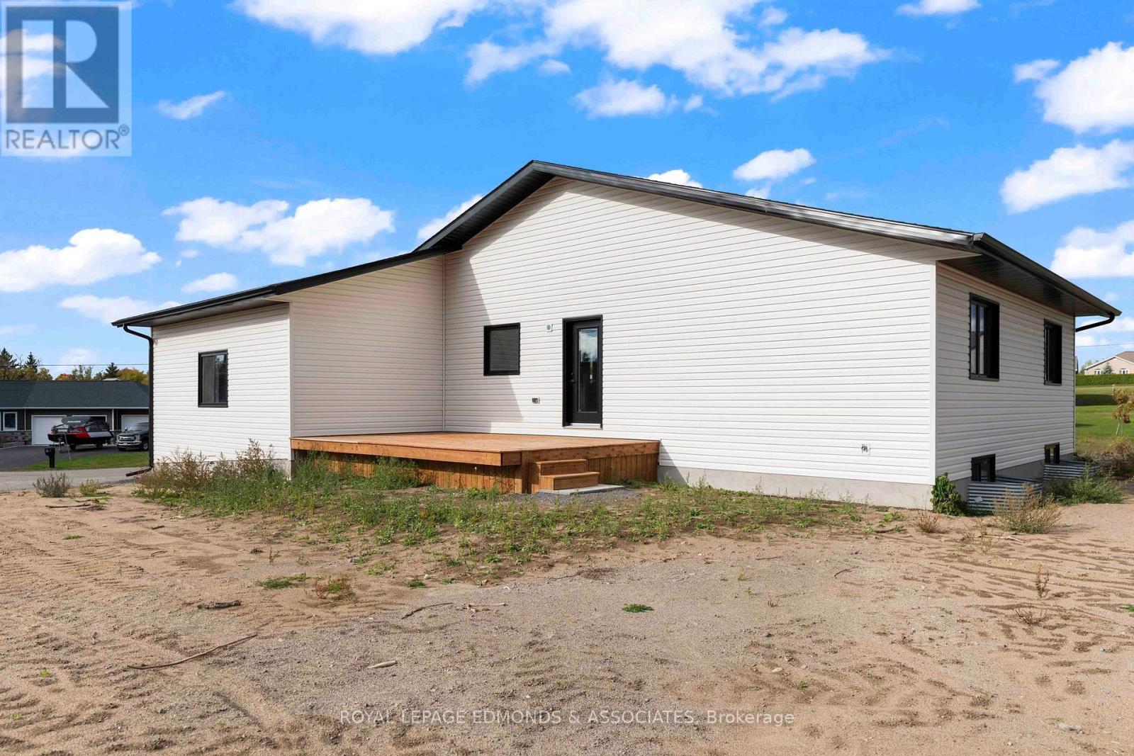 7 Mapleview Court, Whitewater Region, Ontario  K0J 1C0 - Photo 34 - X11912206