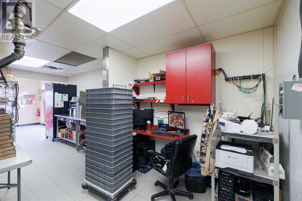 4001 Richmond Road Sw, Calgary, Alberta  T3E 4P2 - Photo 6 - A2201035