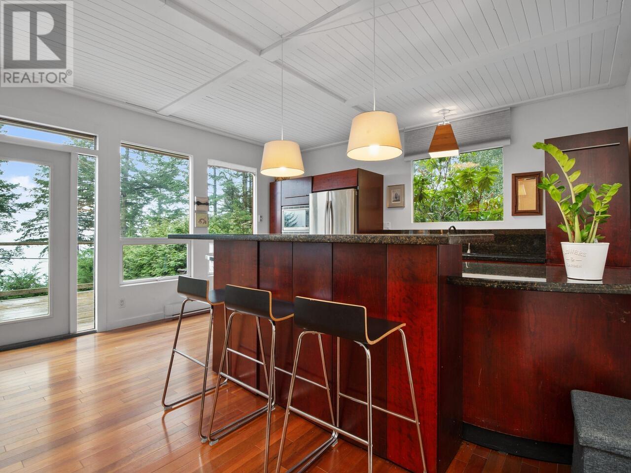 1482 Eagle Cliff Road, Bowen Island, British Columbia  V0N 1G1 - Photo 4 - R2974112