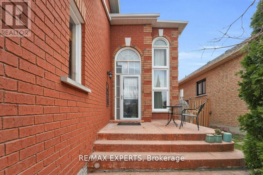 Property at 103 FOUNTAINBRIDGE DRIVE image 5