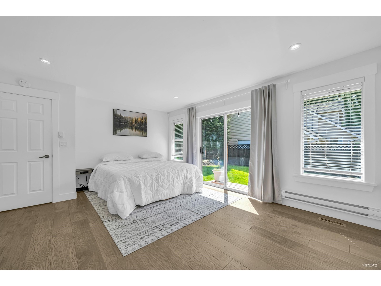 13658 19 Avenue, Surrey, British Columbia  V4A 9E9 - Photo 8 - R2997189