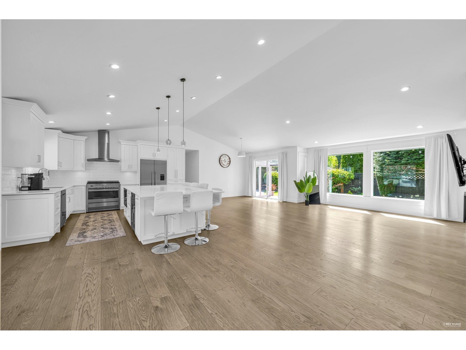 13658 19 Avenue, Surrey, British Columbia  V4A 9E9 - Photo 23 - R2997189