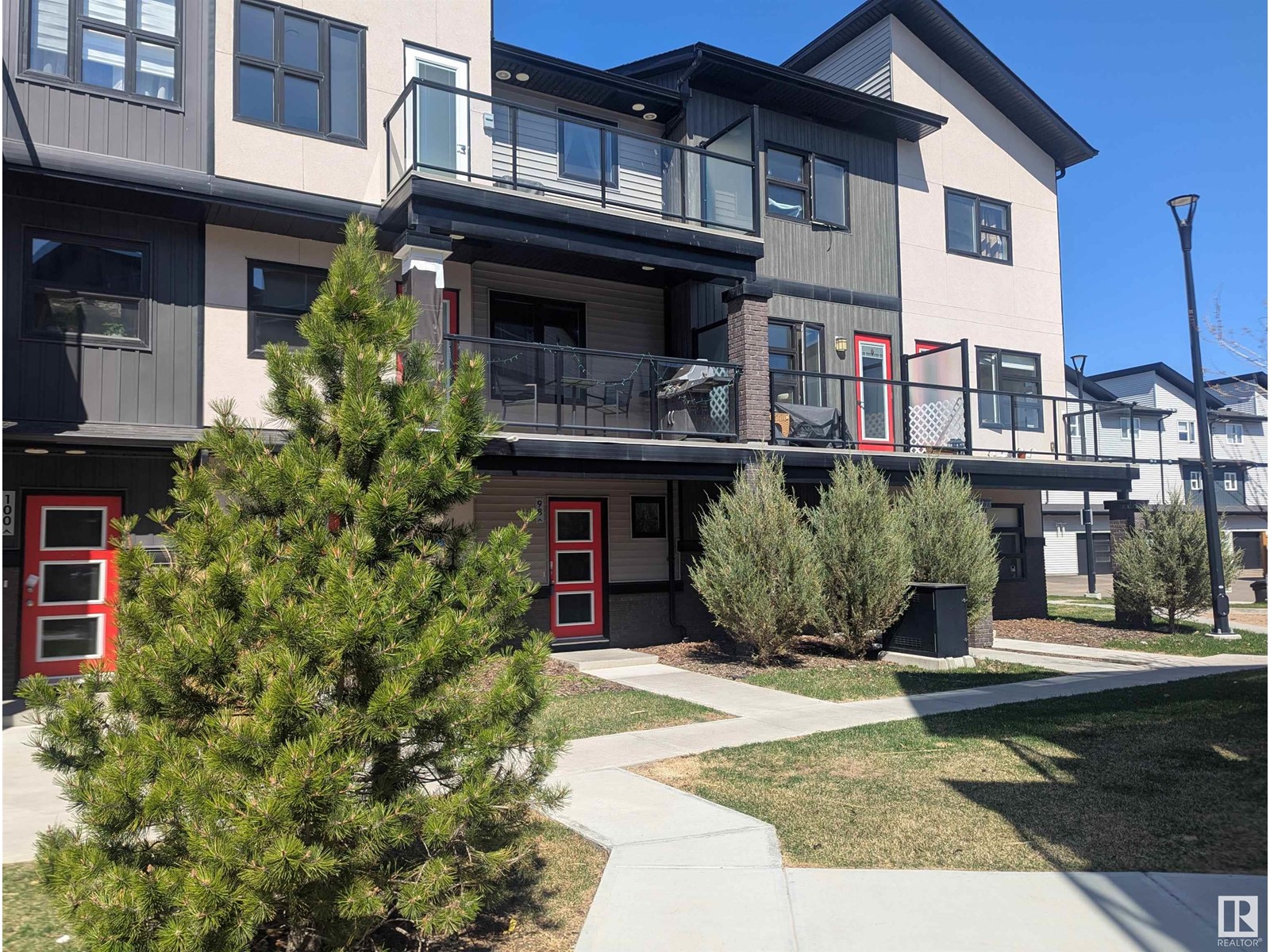 Property at #98 1203 163 ST SW image 3