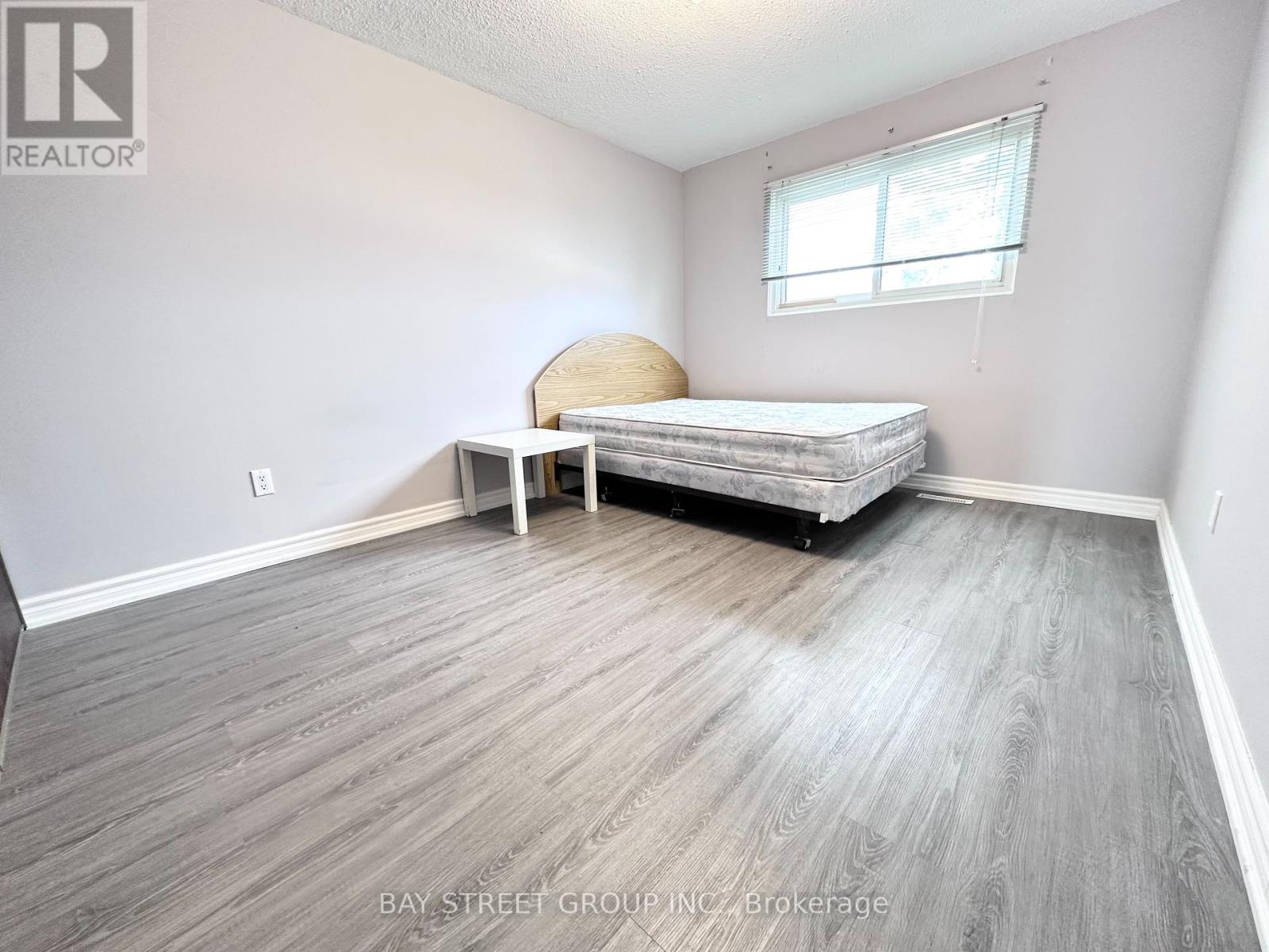 193 Silver Springs Boulevard, Toronto, Ontario  M1V 1G5 - Photo 11 - E12121410