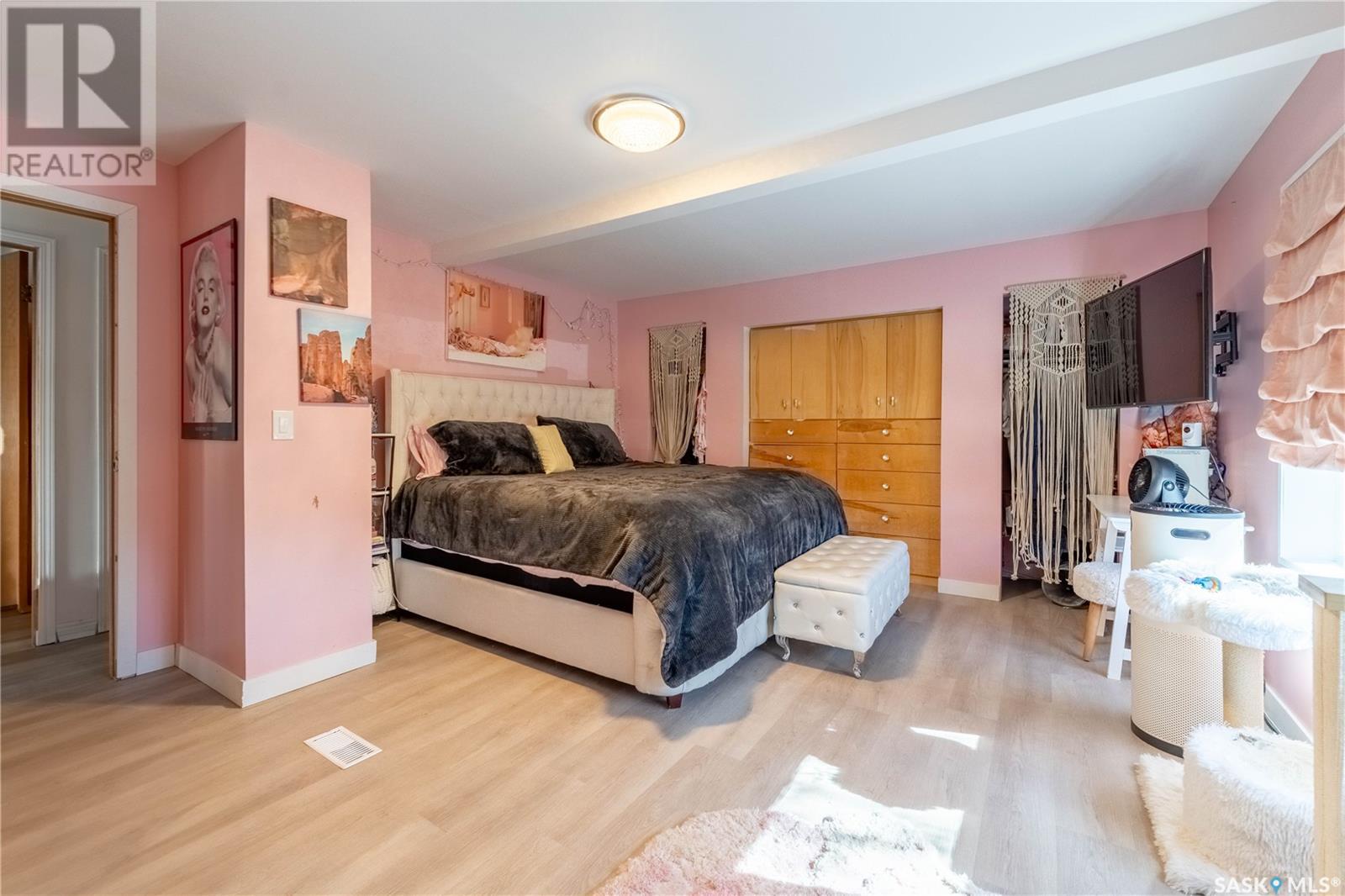 1037 3rd Avenue Ne, Moose Jaw, Saskatchewan  S6H 1E6 - Photo 27 - SK004502