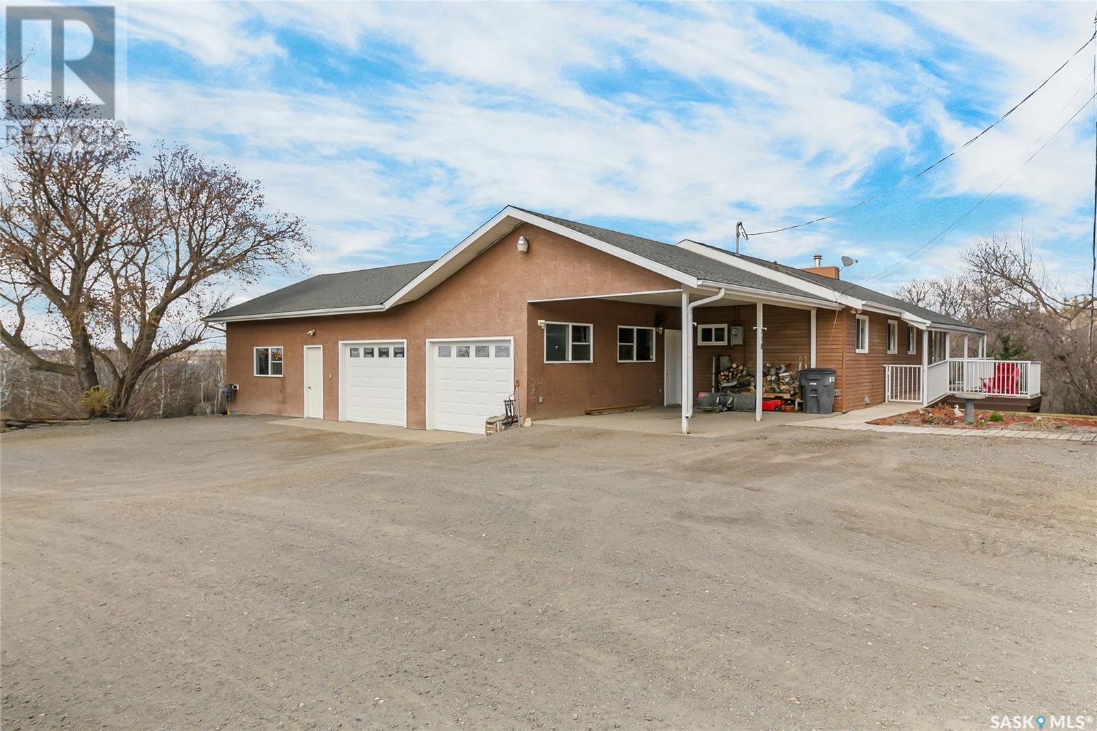 Property at 118 Sunset DRIVE image 1