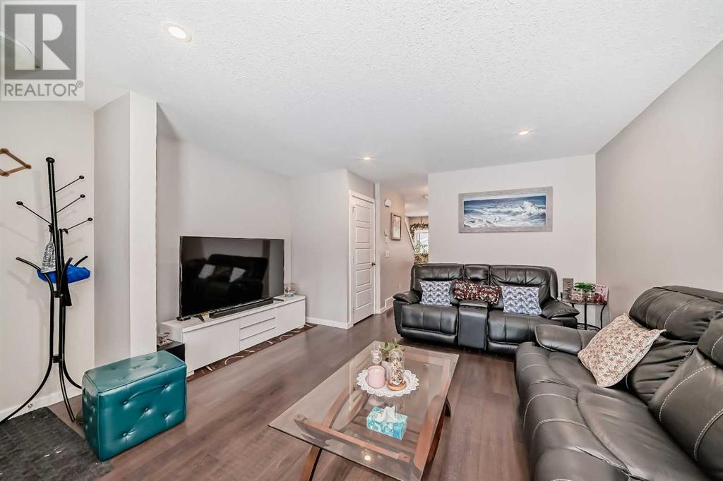 211, 31 Red Embers Parade Ne, Calgary, Alberta  T3N 1E9 - Photo 11 - A2216342