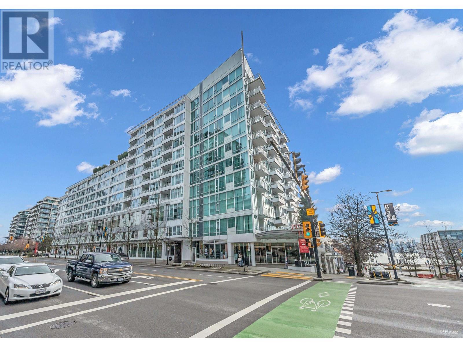 502 133 E ESPLANADE, north vancouver, British Columbia V7L1A1