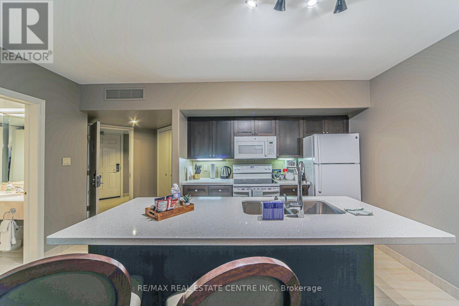 2240 - 90 Highland Drive, Oro-Medonte, Ontario  L0L 2L0 - Photo 20 - S12121397