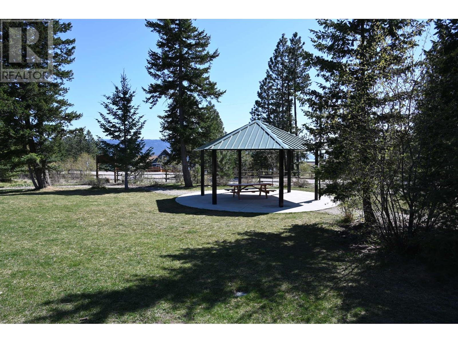 10579 Columbia Way, Vernon, BC V1H2B4