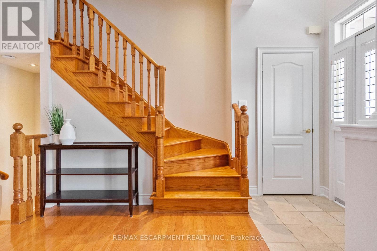 229 - 60 Rosewood Avenue, Mississauga (Port Credit), Ontario  L5G 4W2 - Photo 22 - W12121403