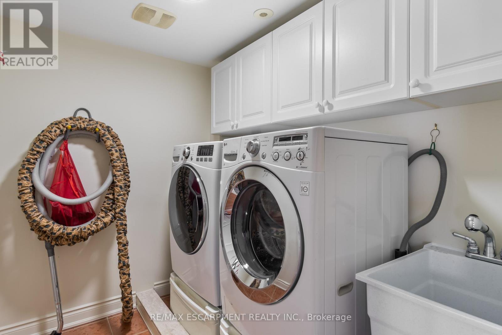229 - 60 Rosewood Avenue, Mississauga (Port Credit), Ontario  L5G 4W2 - Photo 32 - W12121403