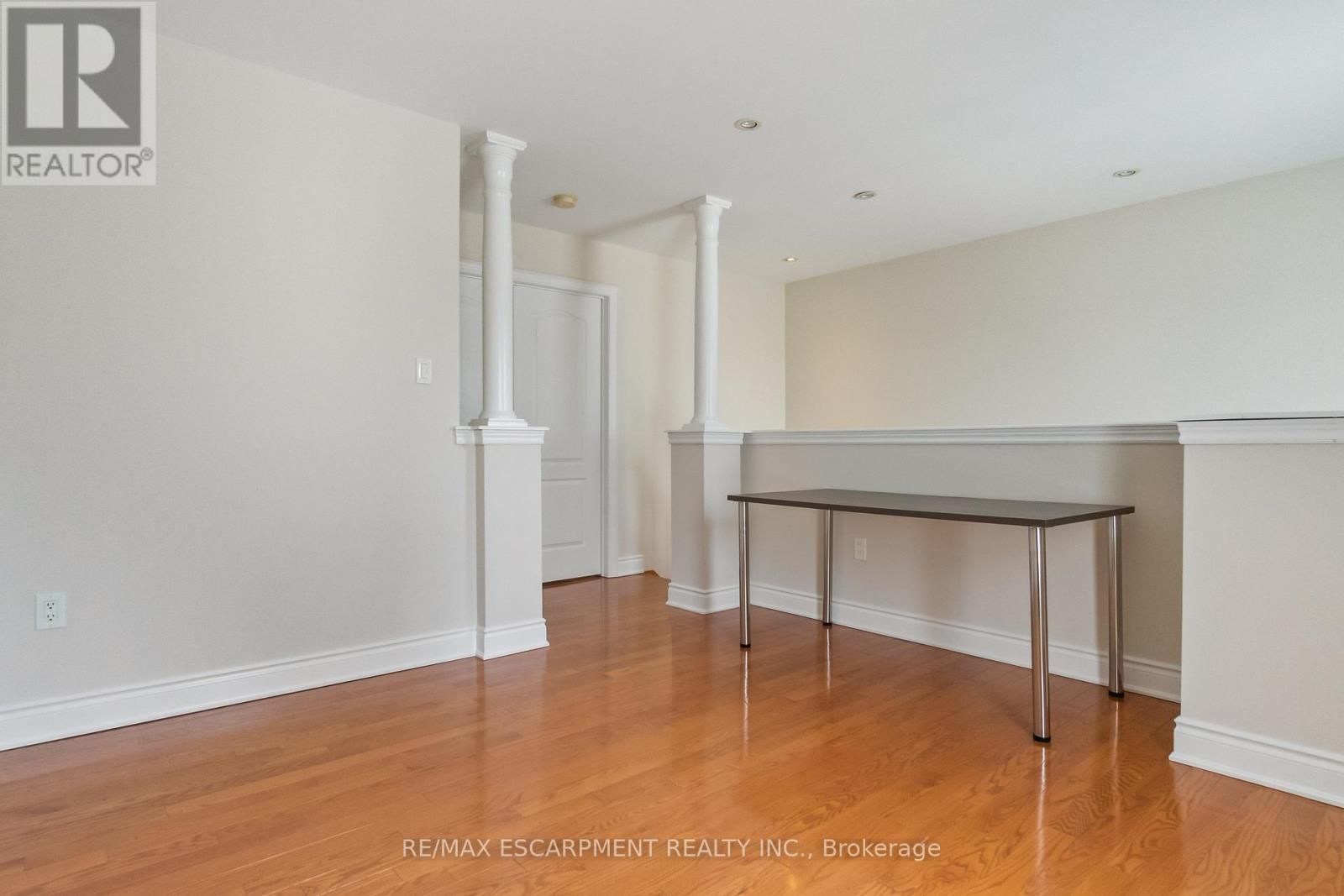 229 - 60 Rosewood Avenue, Mississauga (Port Credit), Ontario  L5G 4W2 - Photo 37 - W12121403