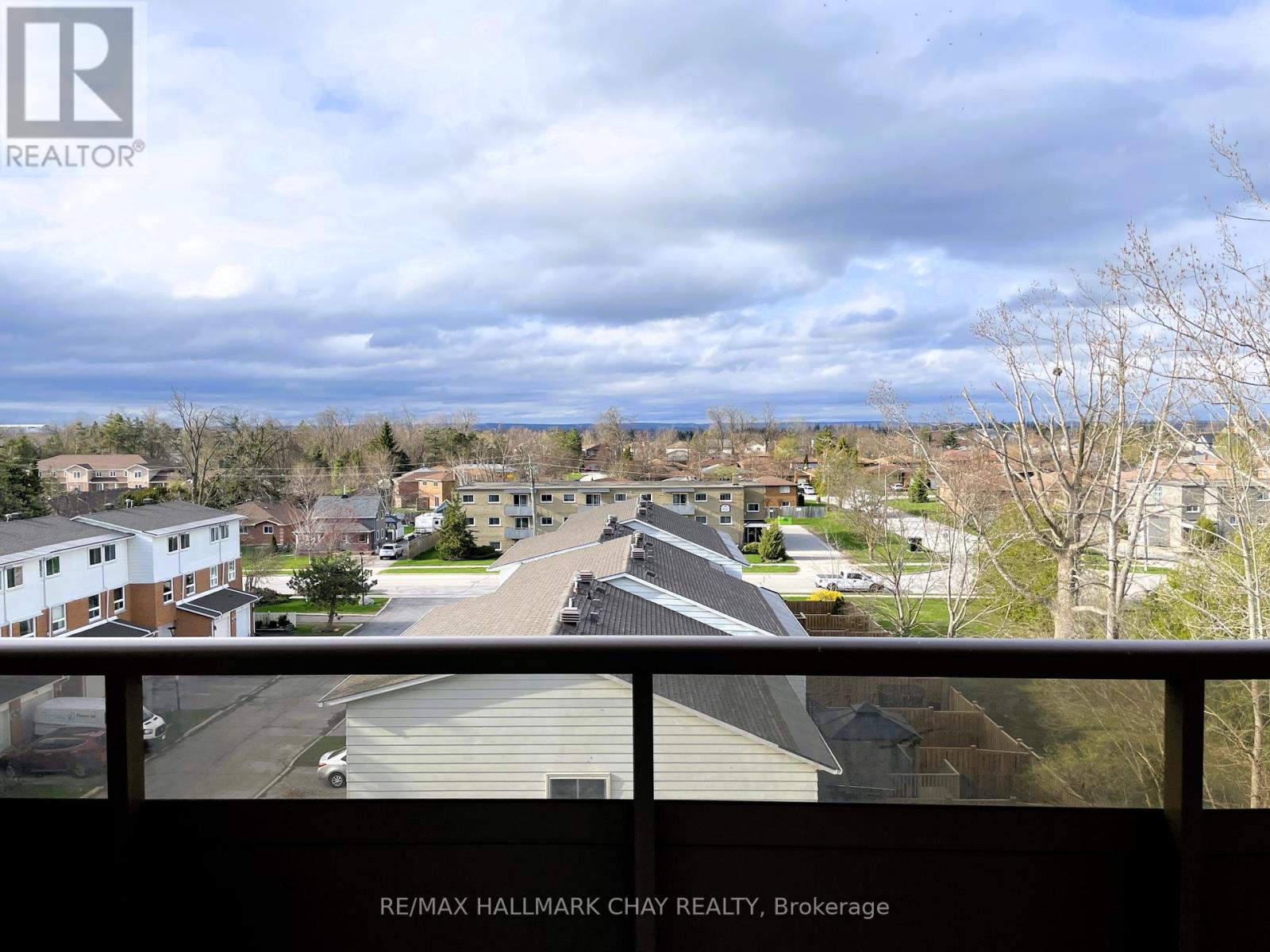 702 - 414 Blake Street, Barrie, Ontario  L4M 5J7 - Photo 29 - S12117840