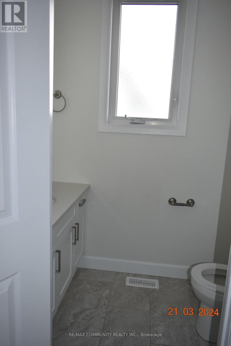 319 Pratt Drive, Loyalist, Ontario  K7N 0E8 - Photo 6 - X12121392
