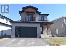 319 PRATT DRIVE, Loyalist, Ontario