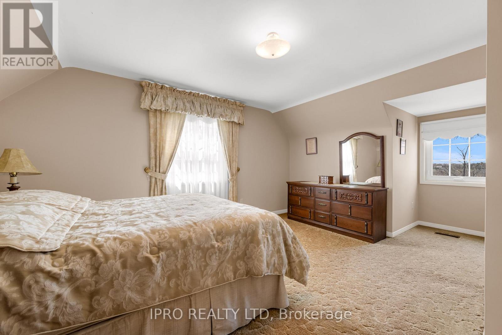 40764 Forks Road, Wainfleet, Ontario  L0S 1V0 - Photo 8 - X12121404