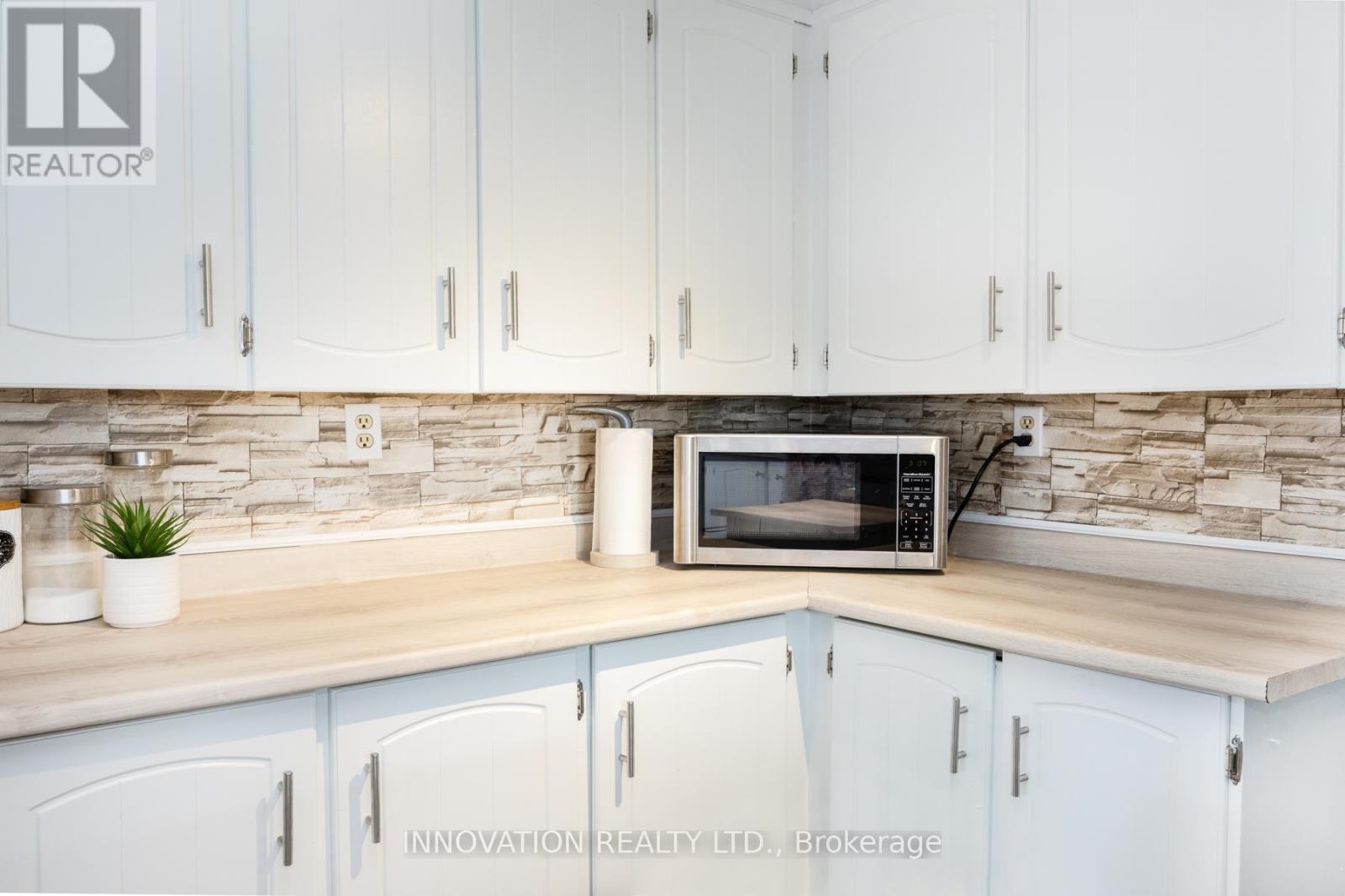 134 Ogilvie Lane, Merrickville-Wolford, Ontario  K0G 1G0 - Photo 17 - X12121439