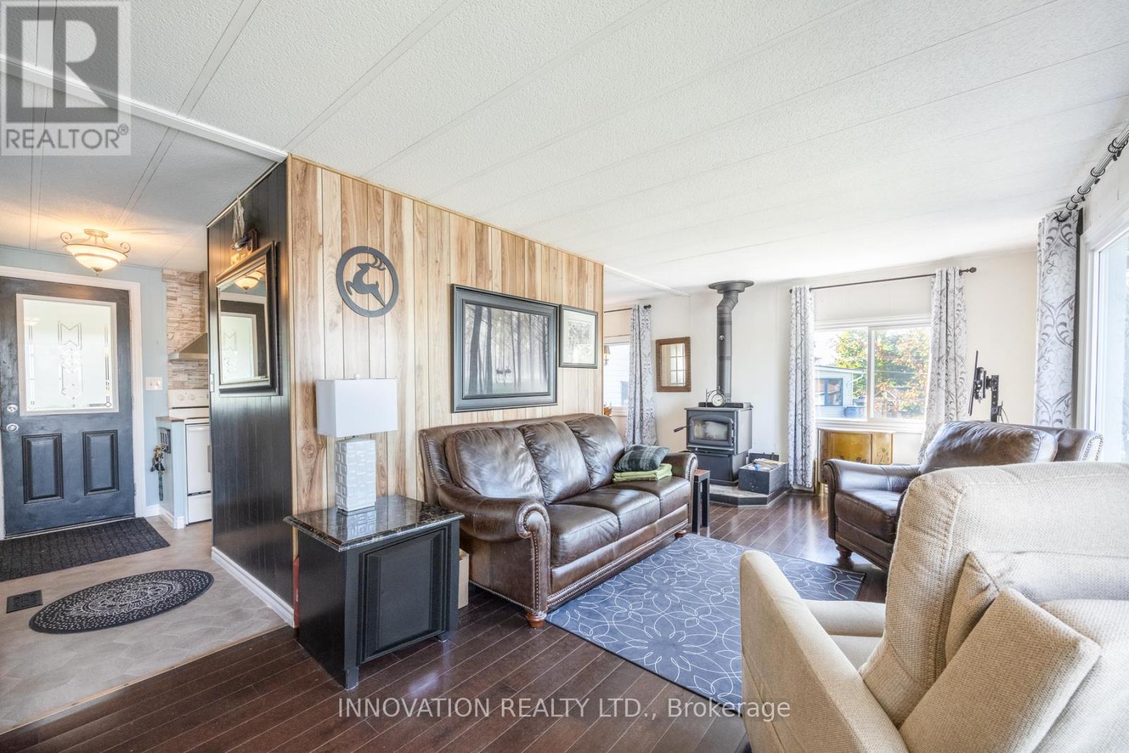 134 Ogilvie Lane, Merrickville-Wolford, Ontario  K0G 1G0 - Photo 21 - X12121439