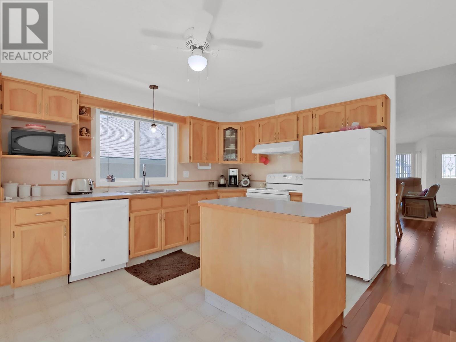 1634 Carmi Avenue Unit# 115, Penticton, British Columbia  V2A 8K5 - Photo 5 - 10345694