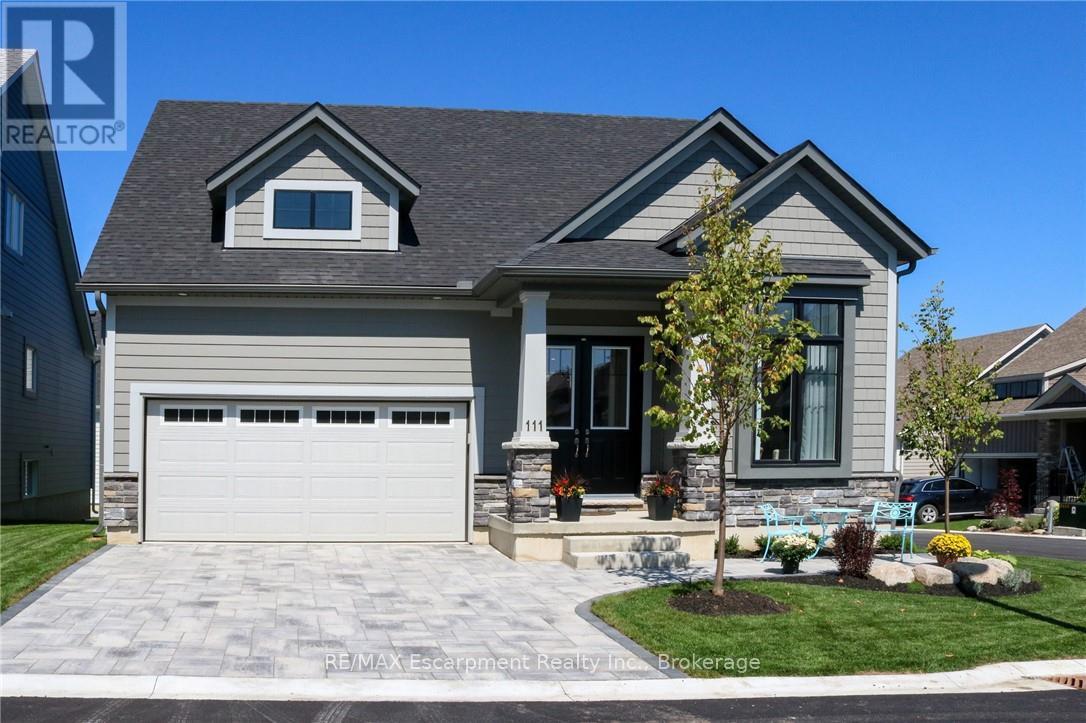 111 Clippers Lane, Blue Mountains, Ontario  N0H 2P0 - Photo 1 - X12121480