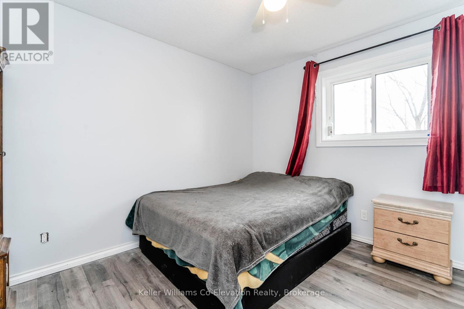 1 Bonaventure Place, Penetanguishene, Ontario  L9M 1J3 - Photo 21 - S12121471