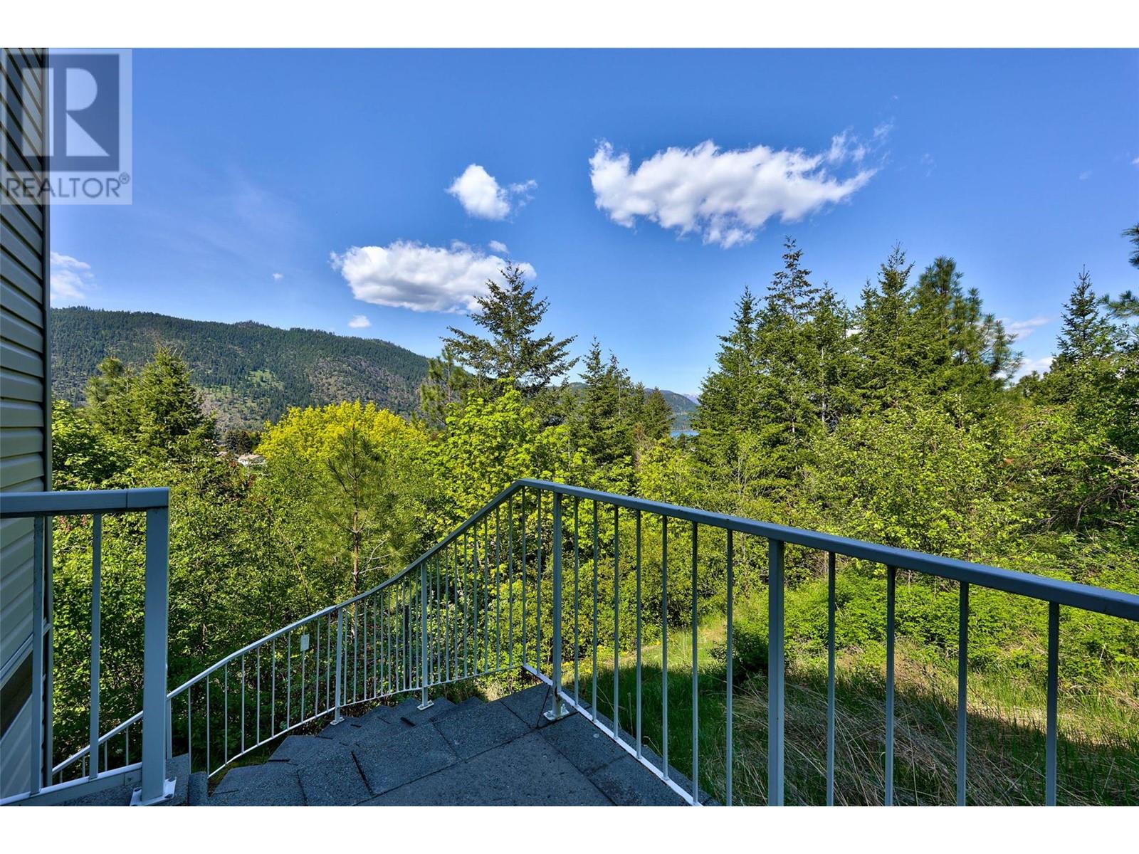 1170 Montgomery Place, Chase, British Columbia  V0E 1M0 - Photo 32 - 10346093