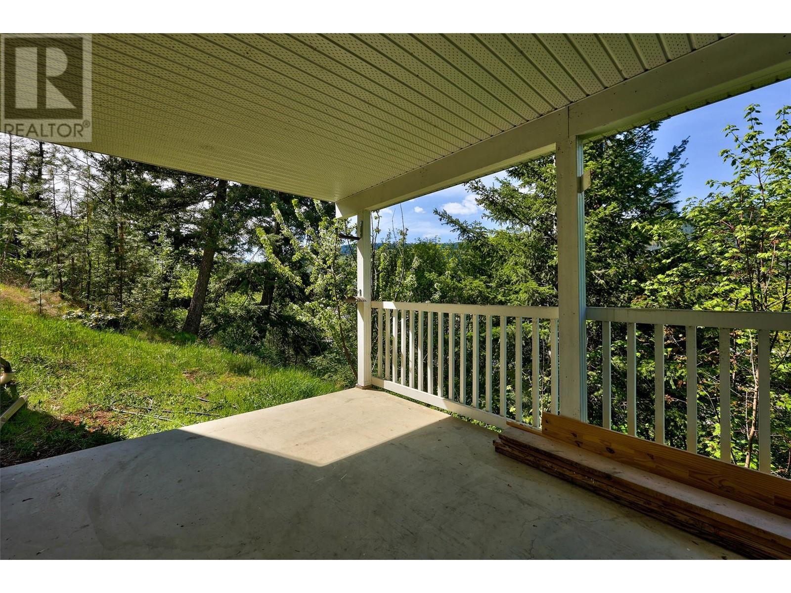 1170 Montgomery Place, Chase, British Columbia  V0E 1M0 - Photo 38 - 10346093