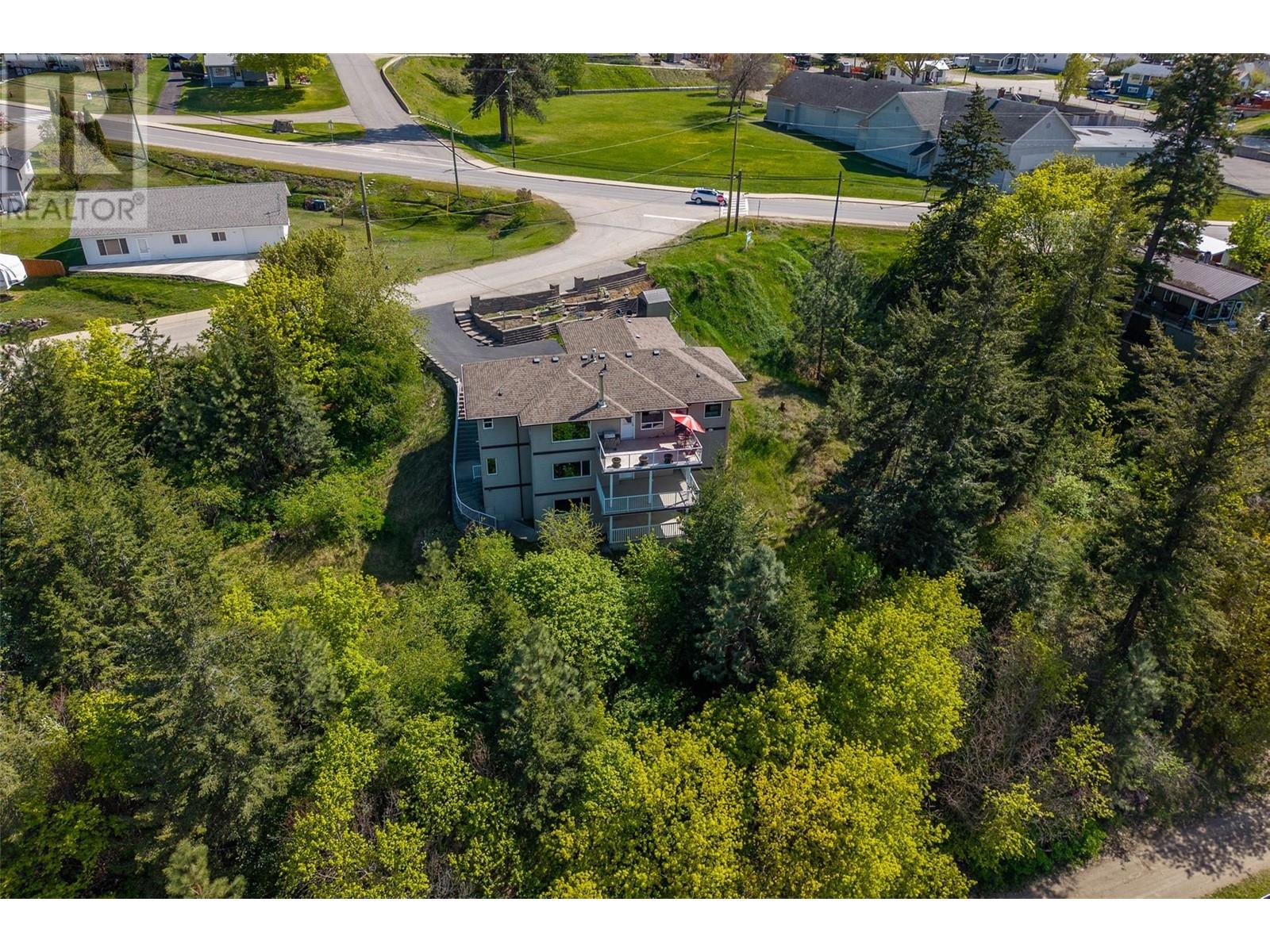 1170 Montgomery Place, Chase, British Columbia  V0E 1M0 - Photo 43 - 10346093