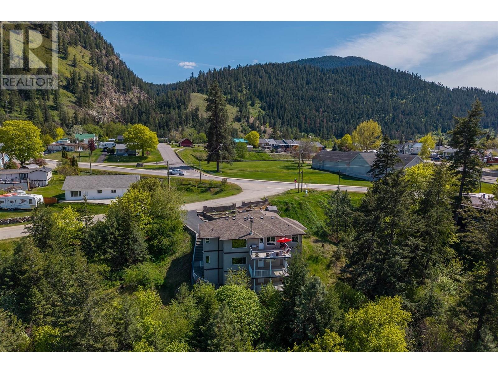 1170 Montgomery Place, Chase, British Columbia  V0E 1M0 - Photo 48 - 10346093