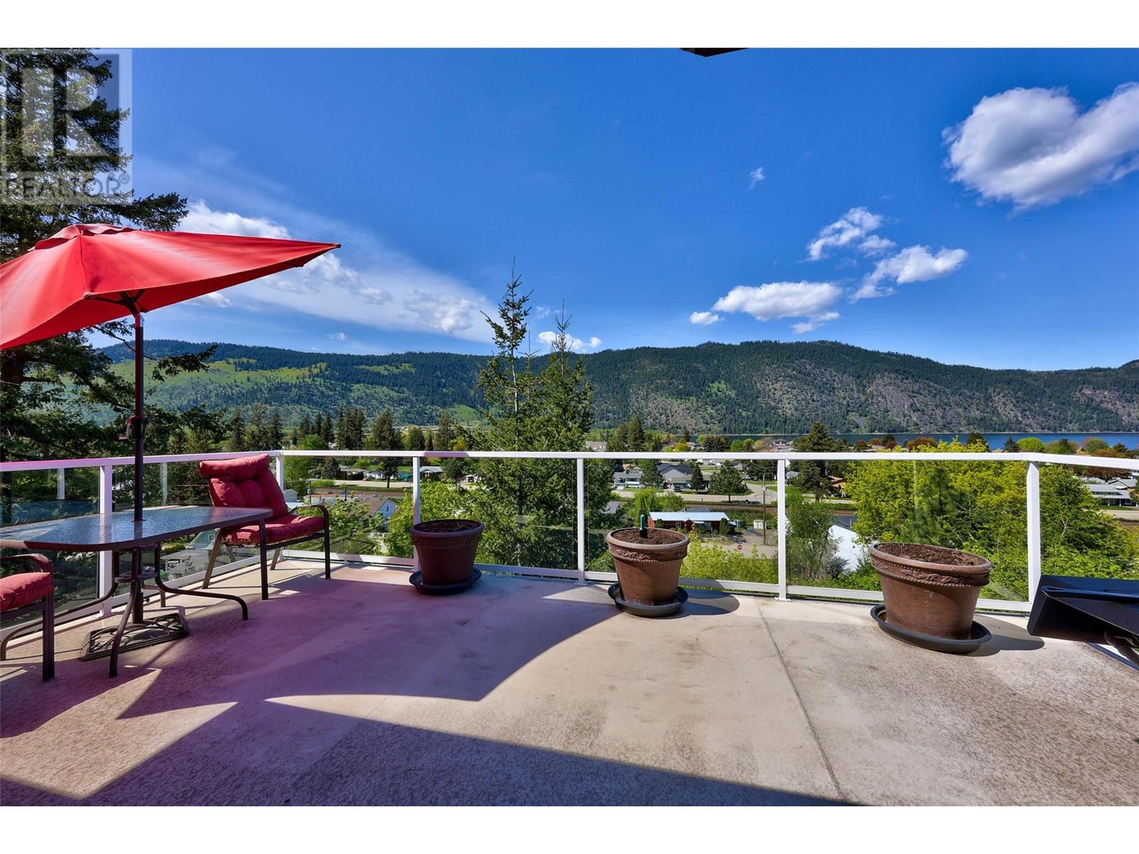 1170 Montgomery Place, Chase, British Columbia  V0E 1M0 - Photo 6 - 10346093