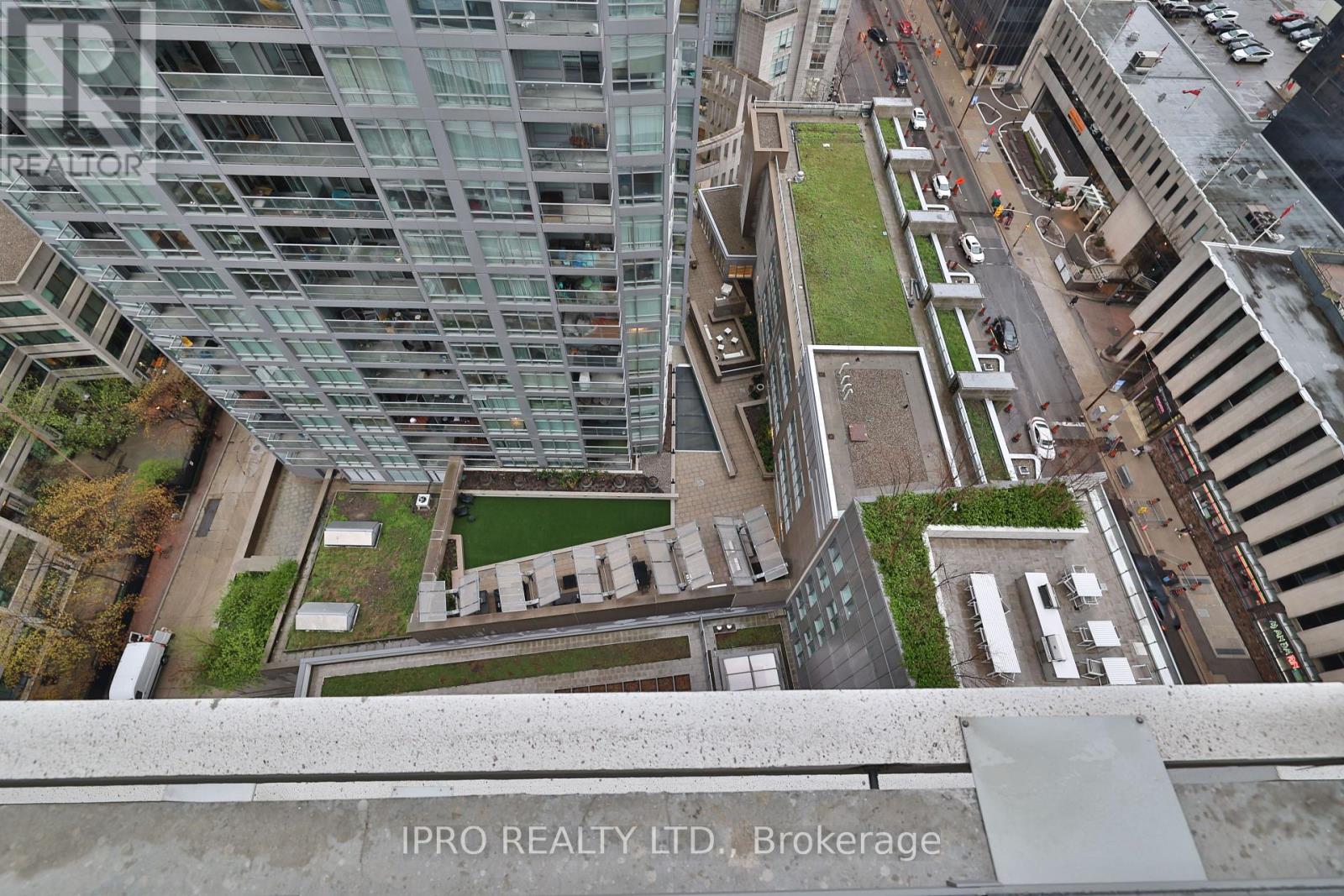 1507 - 2221 Yonge Street, Toronto, Ontario  M4S 0B8 - Photo 33 - C12121460