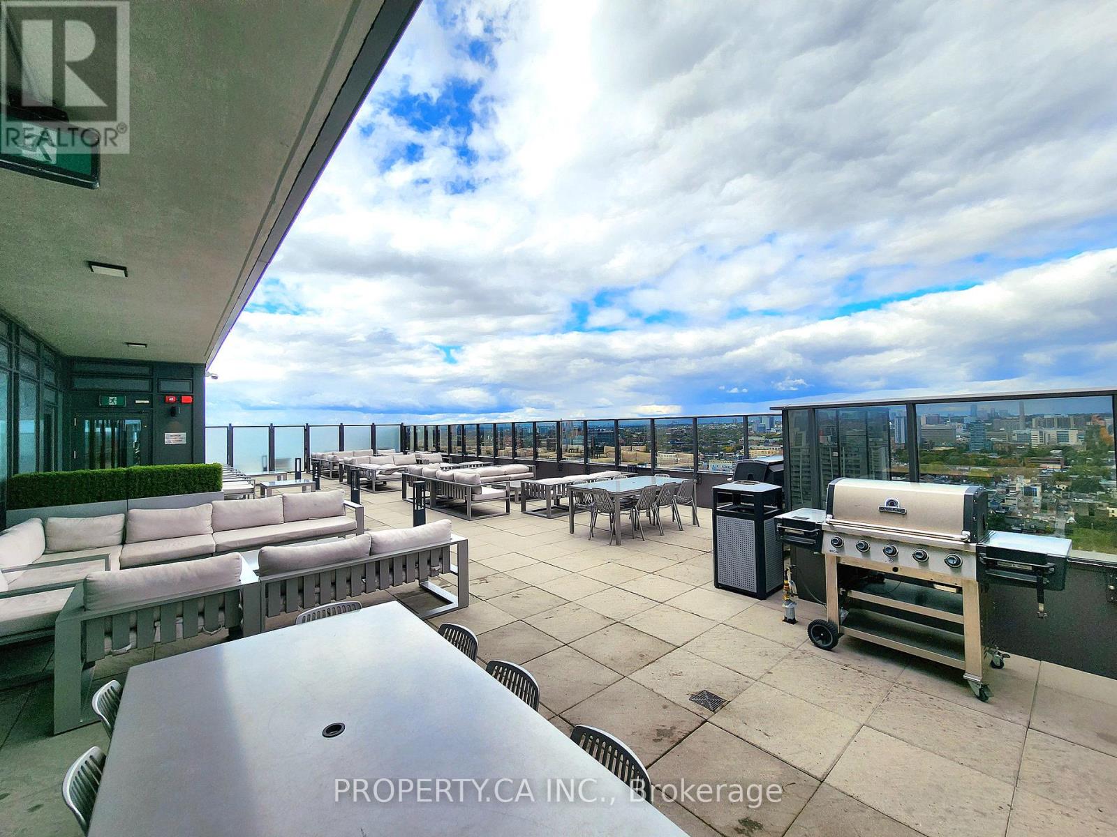 1120 - 330 Richmond Street W, Toronto, Ontario  M5V 0M4 - Photo 11 - C12121479