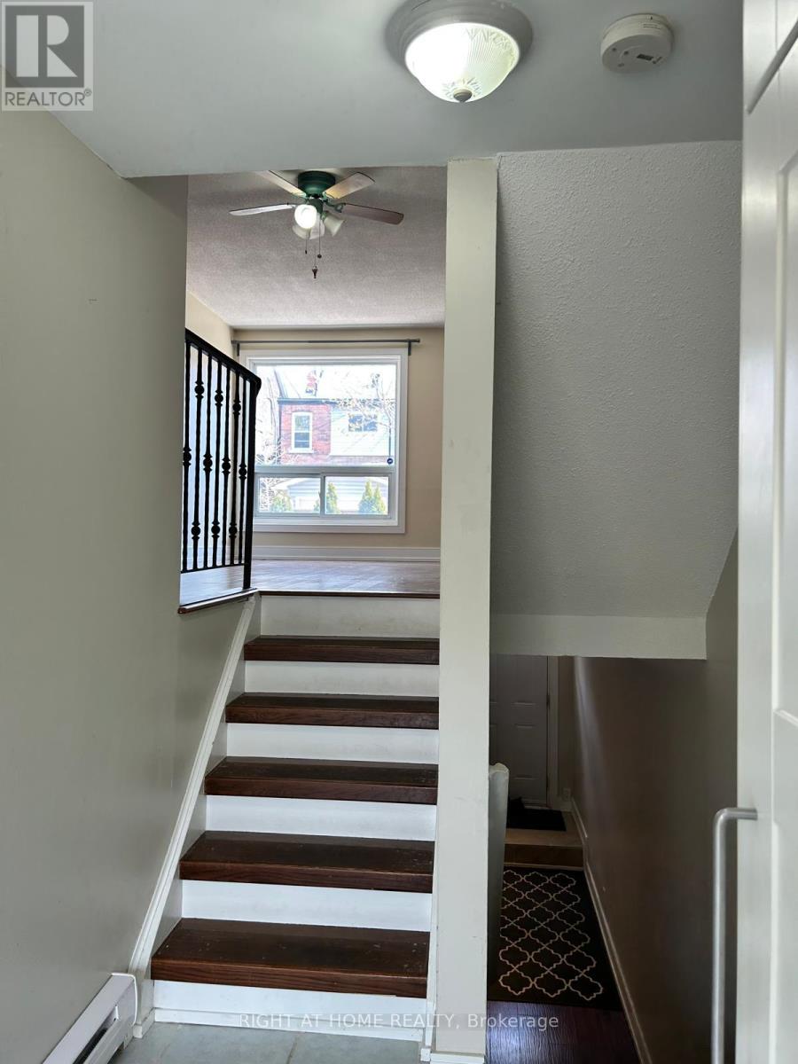 2 - 1666 Queen Street E, Toronto (The Beaches), Ontario  M4L 1G3 - Photo 5 - E12121483