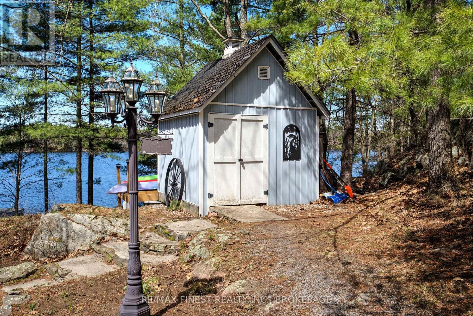 1395 Fifth Lake Road, Central Frontenac, Ontario  K0H 2K0 - Photo 44 - X12115497