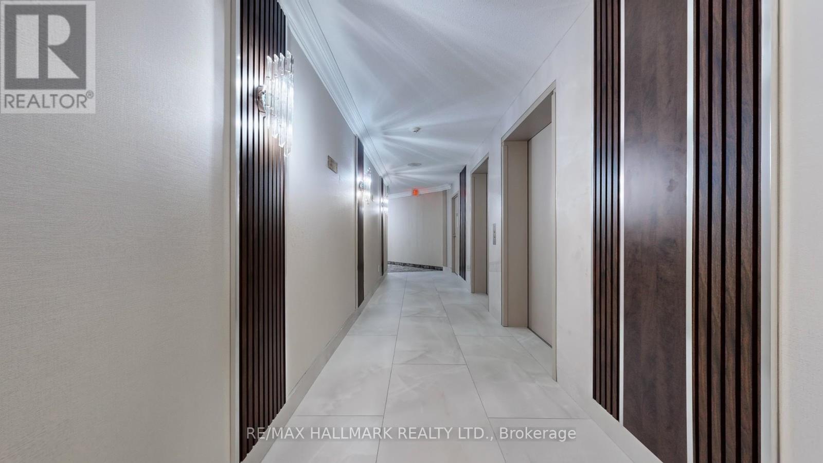 403 - 30 Harding Boulevard, Richmond Hill, Ontario  L4C 1S8 - Photo 23 - N12121442